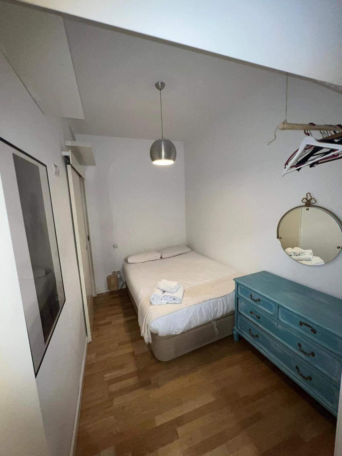 Comfortable Flat In Paseo Del Prado Atocha-Almd8 Мадрид Екстериор снимка